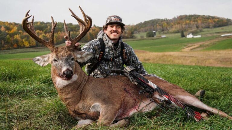 Video: 180 Inch Monster Wisconsin Whitetail