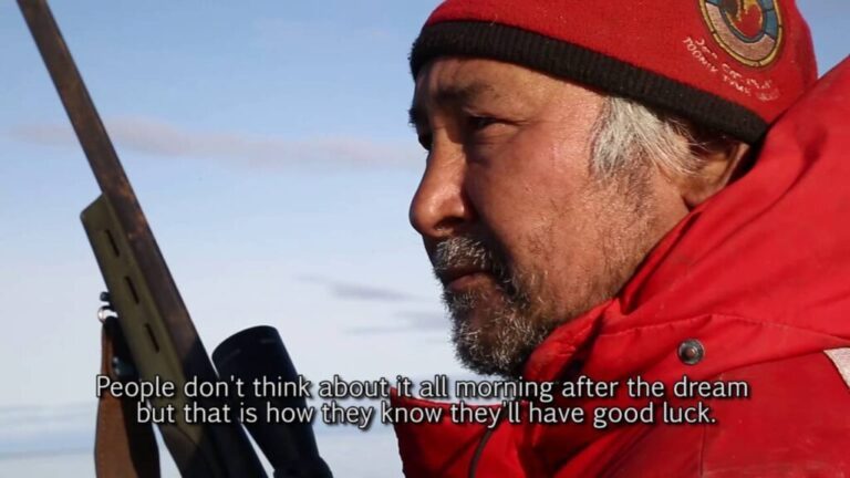 Video: Inuit Seal Hunting